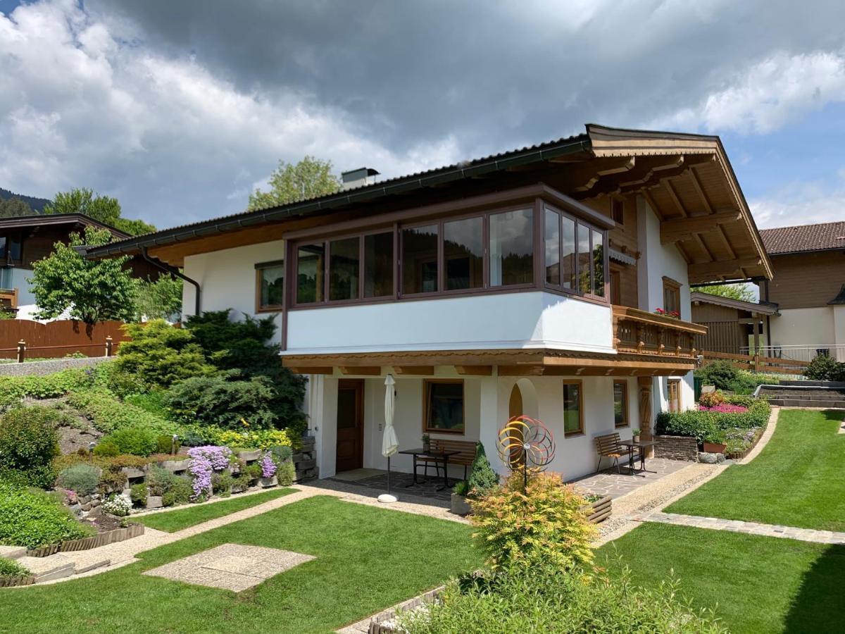 Ferienwohnung An Der Familienabfahrt Brixen im Thale Exteriör bild